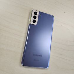 Samsung s21 plus   128gb  unlock any sim