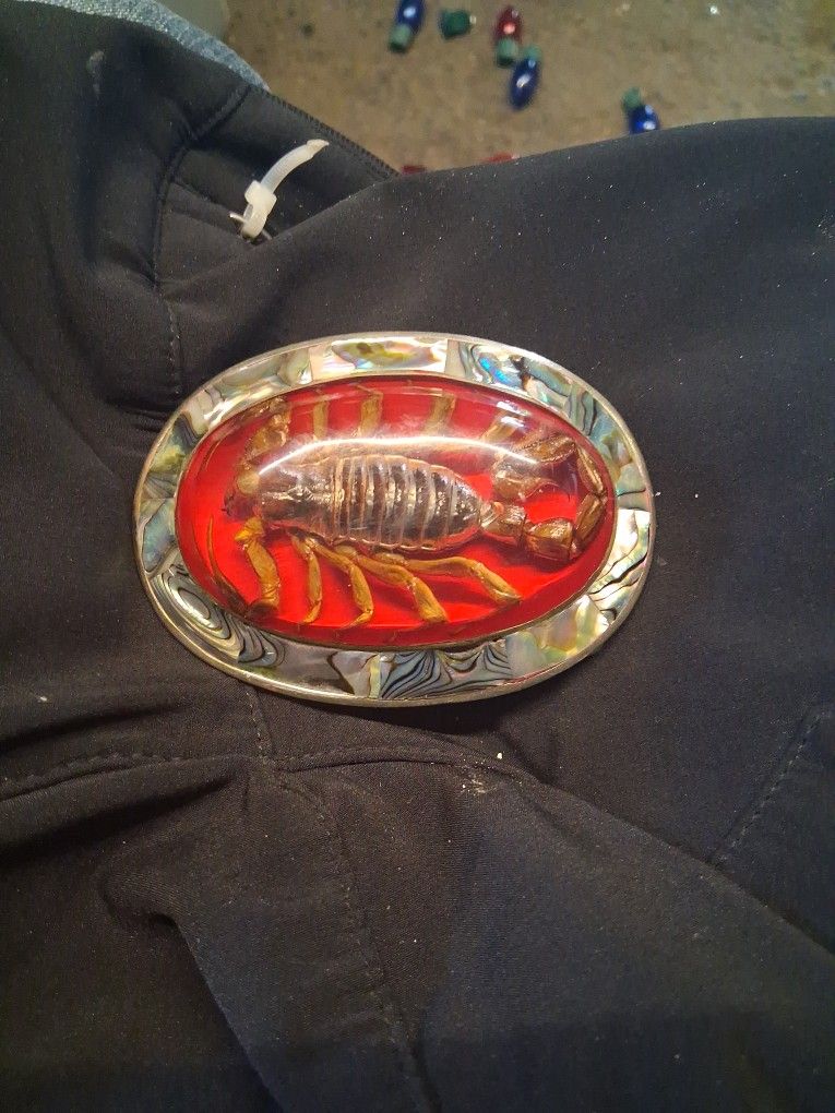 BELT BUCKLE