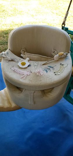 Pottery Barn Activity Floor Seat