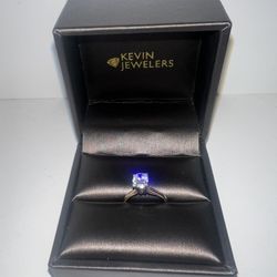 1 carat oval diamond ring with 14k white gold band