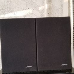 Bose Model 21 Bookshelf speakers Working Great 