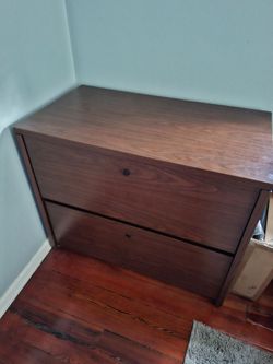 Filing cabinet free