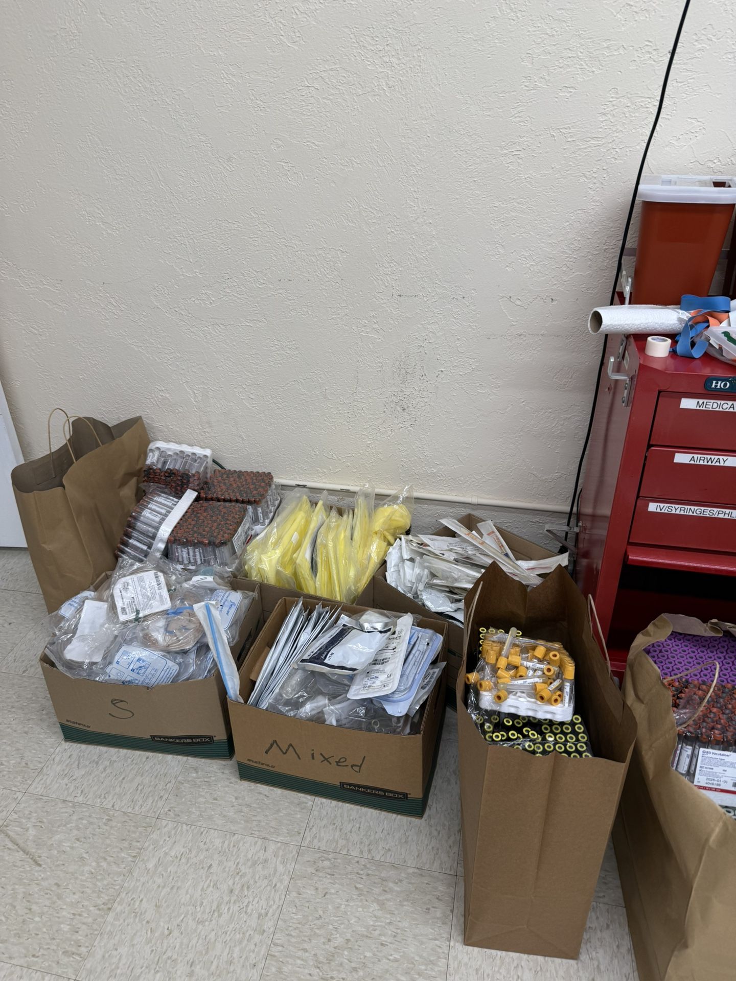 Medical Stuff From Medical School Liquidation