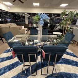 7 Pc Dining Table 