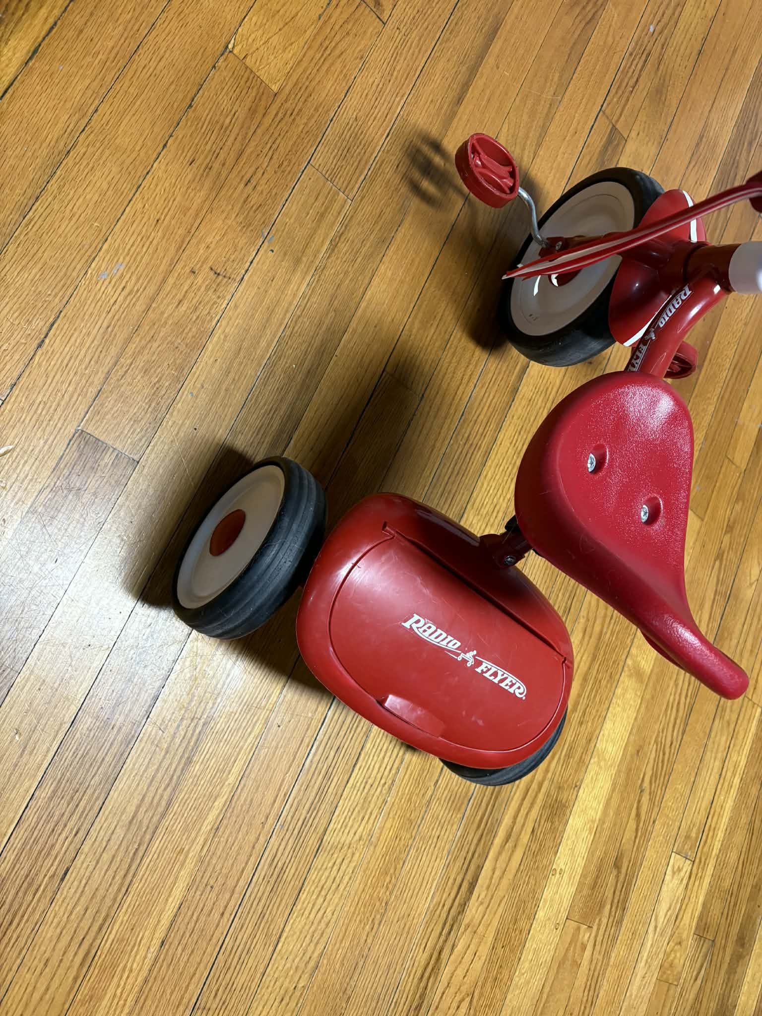 Radio Flyer Fold 2 Go Toddler Kids Tricycle, Folding Trike w/ Storage, Red