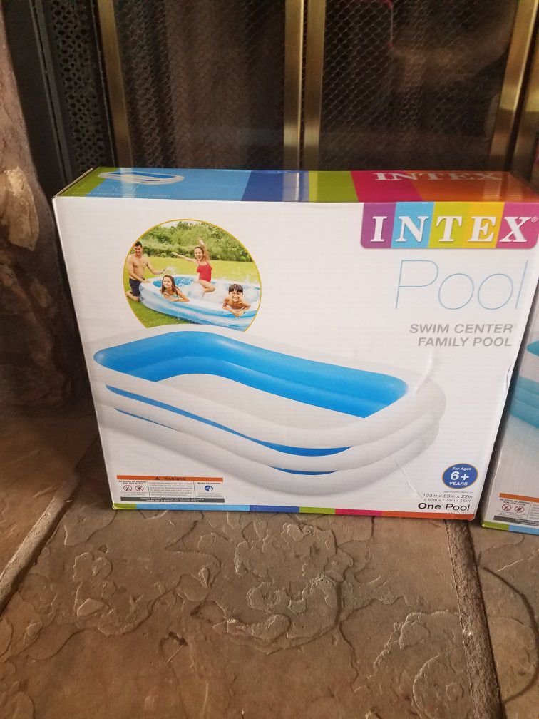 Inflatable pool!