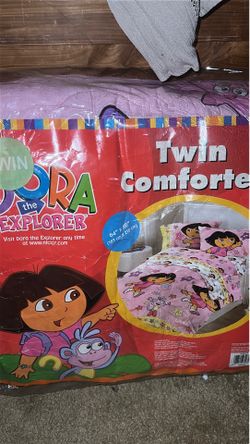 Vintage Dora twin comforter
