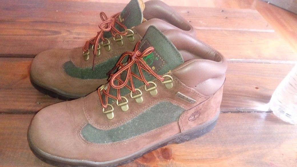 Timberland Beef & Brocs Field Boots Size 6 Youth