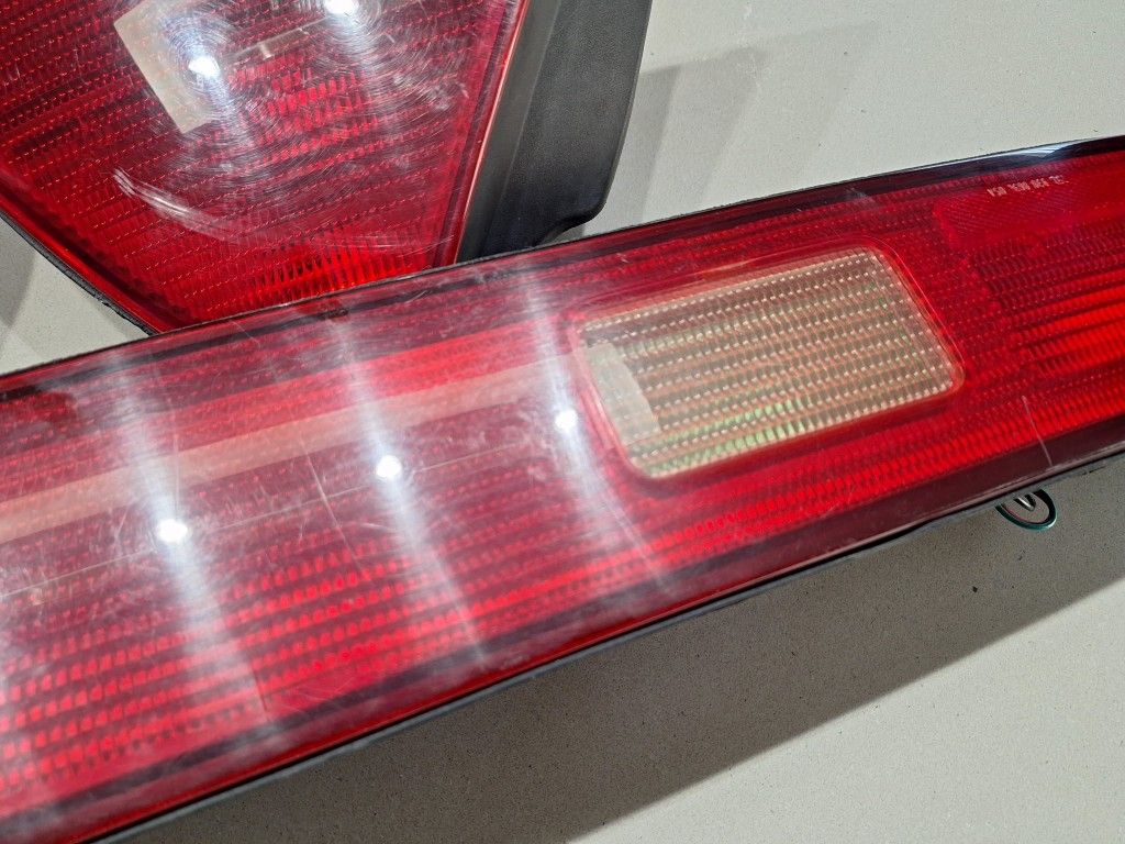 Tail Light Coupe Lid Mounted driver and passenger sides Fits 98-02 HONDA ACCORD