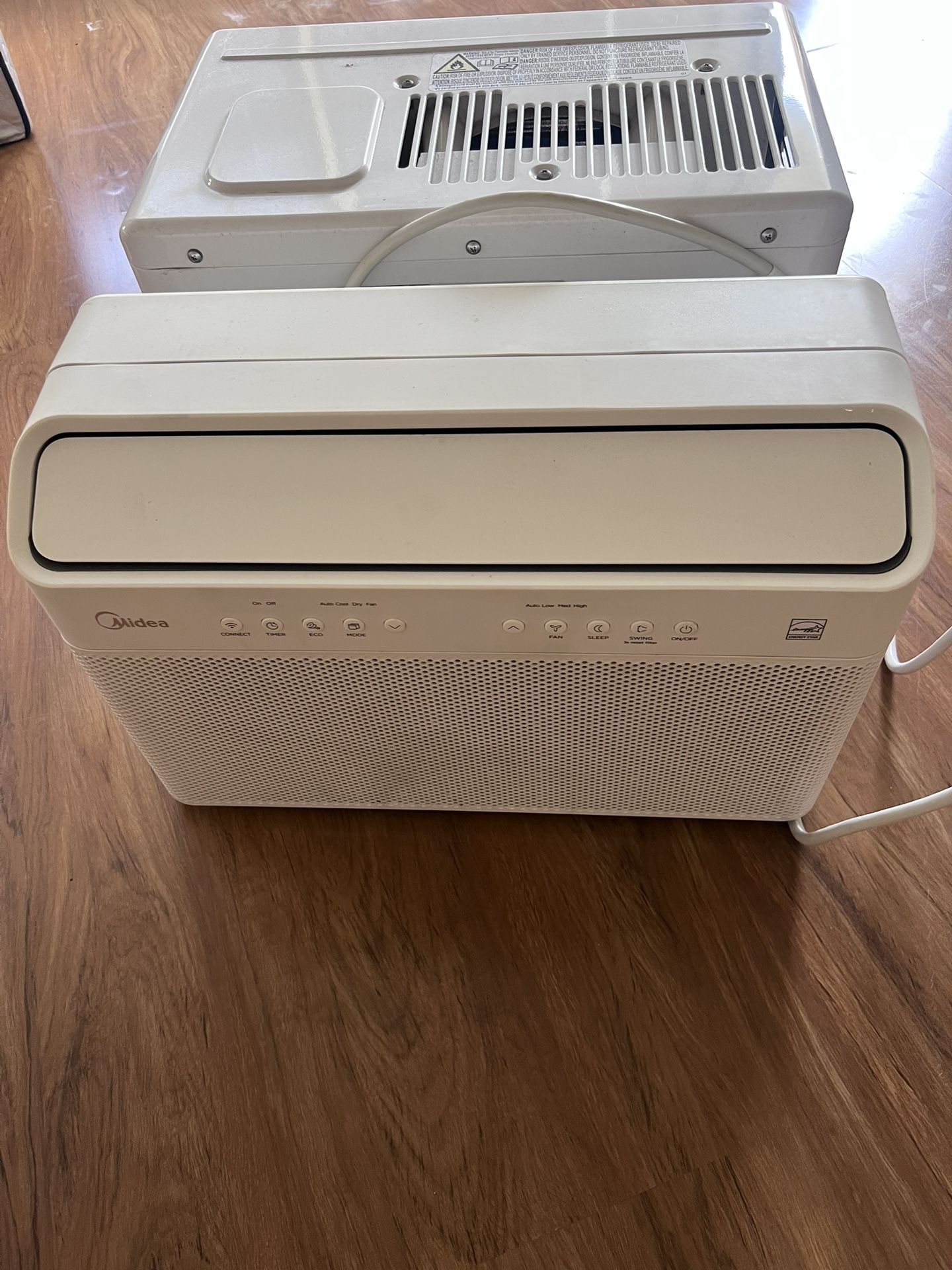 Window Type Air Conditioner