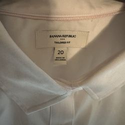 Banana Republic Ladies Dress Shirt