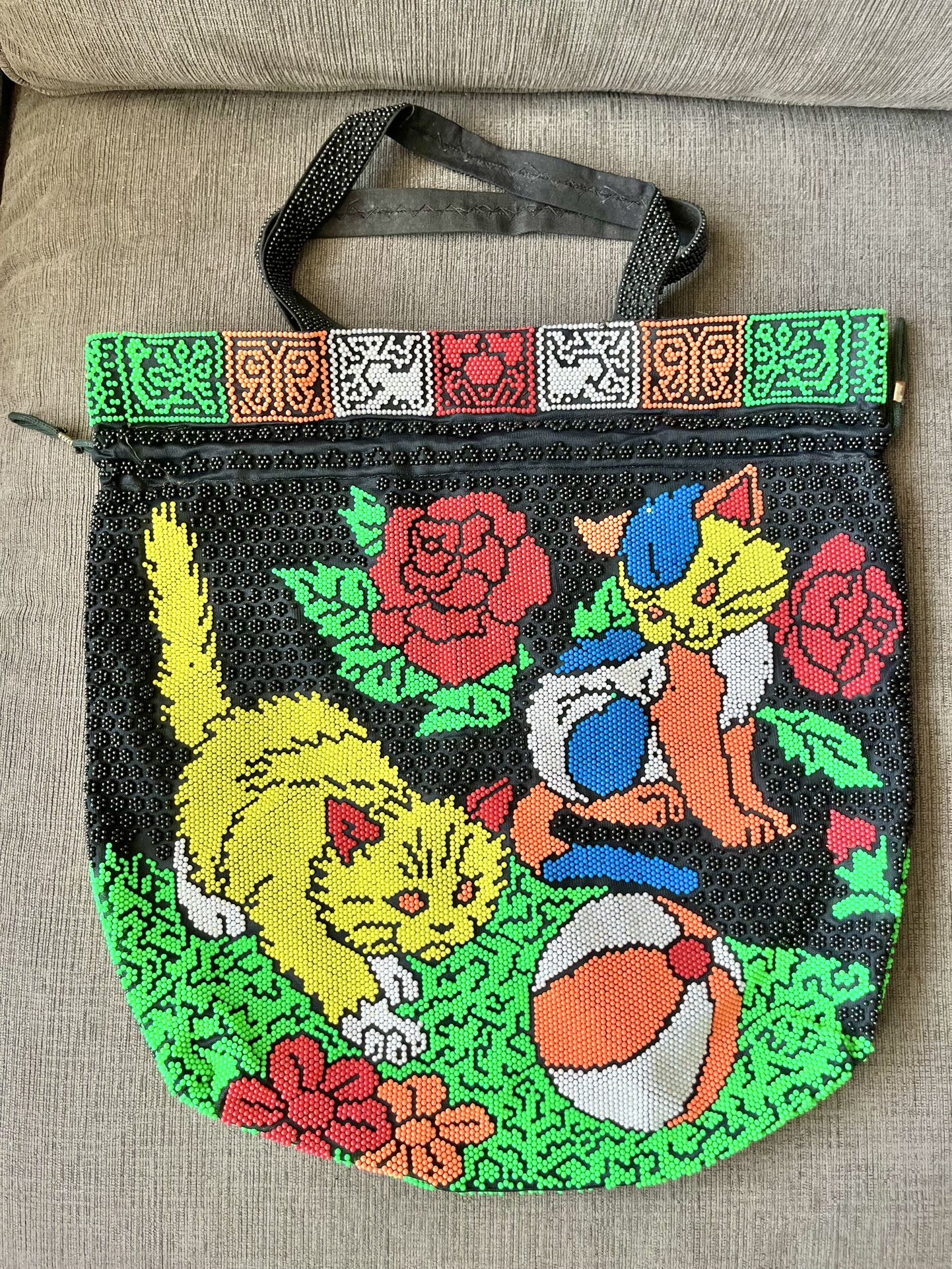 Vintage Beaded Kitty Cat Rose drawstring Tote Bag Purse made in Hong Kong 