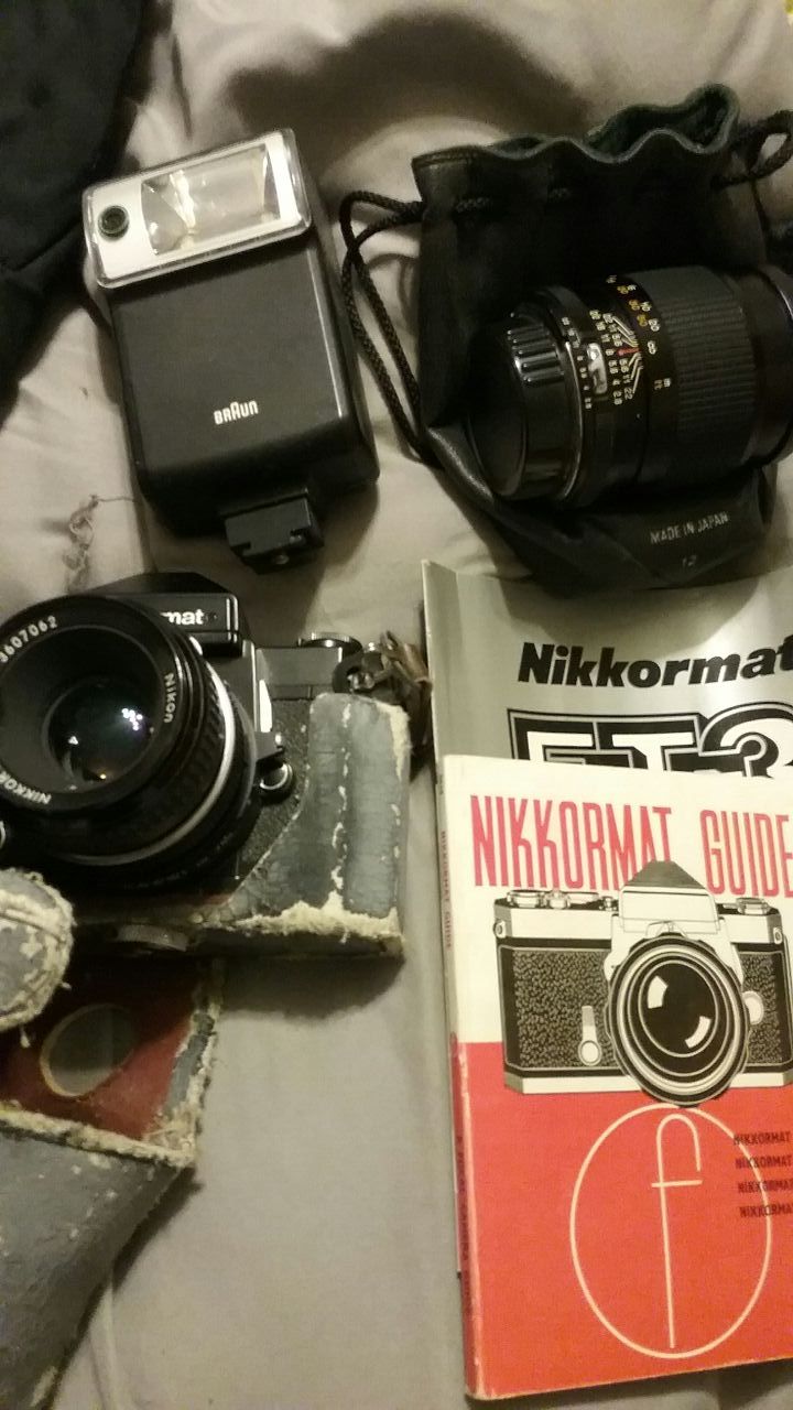 Nikkormat FT3 W/accessories