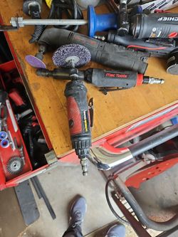 Central Pneumatic Die Grinder