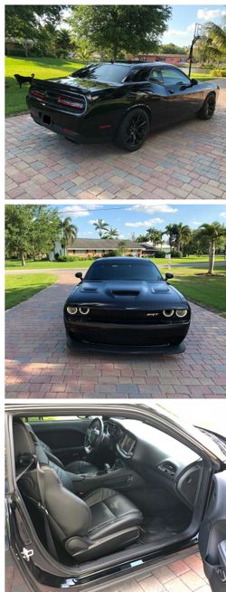 2015 Dodge Challenger SRT Hellcat