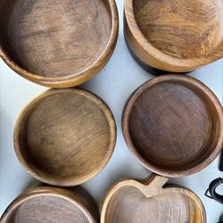 15 Piece Set Of Wooden Bowls