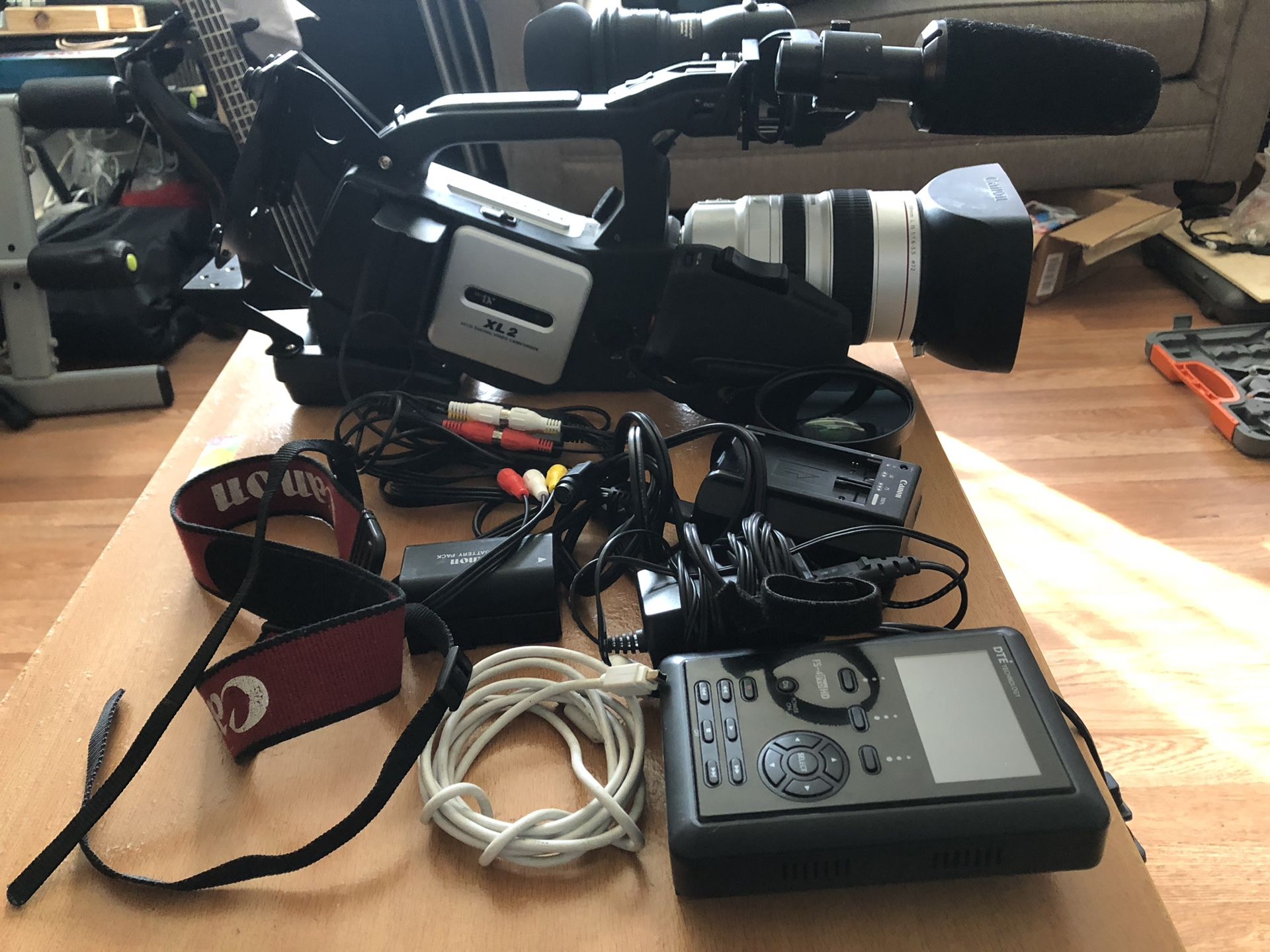 Canon XL2 Camcorder with digital recorder