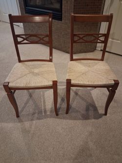 Set of 2 Accent Chairs