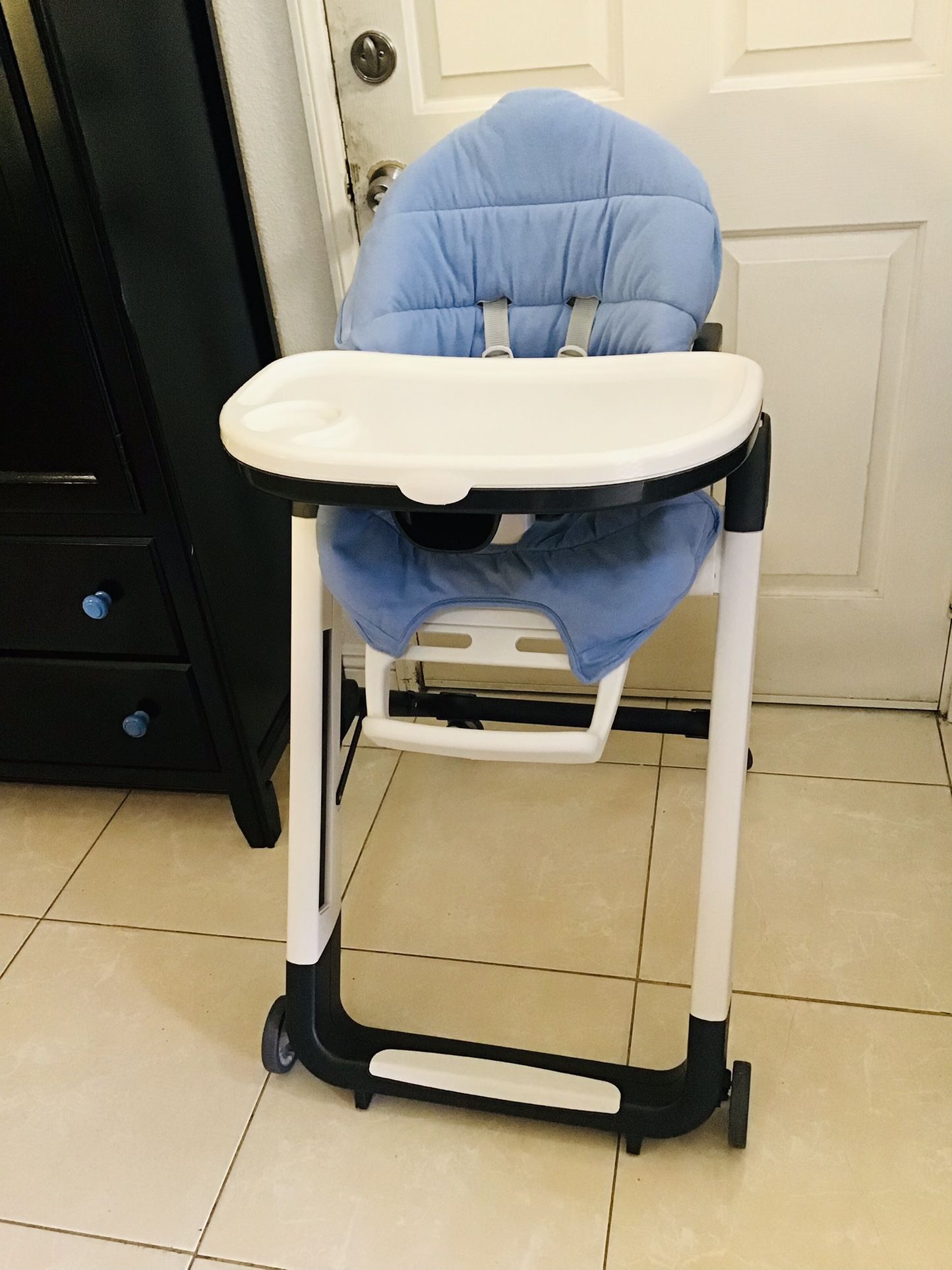 Baby High Chair Excellent Condition