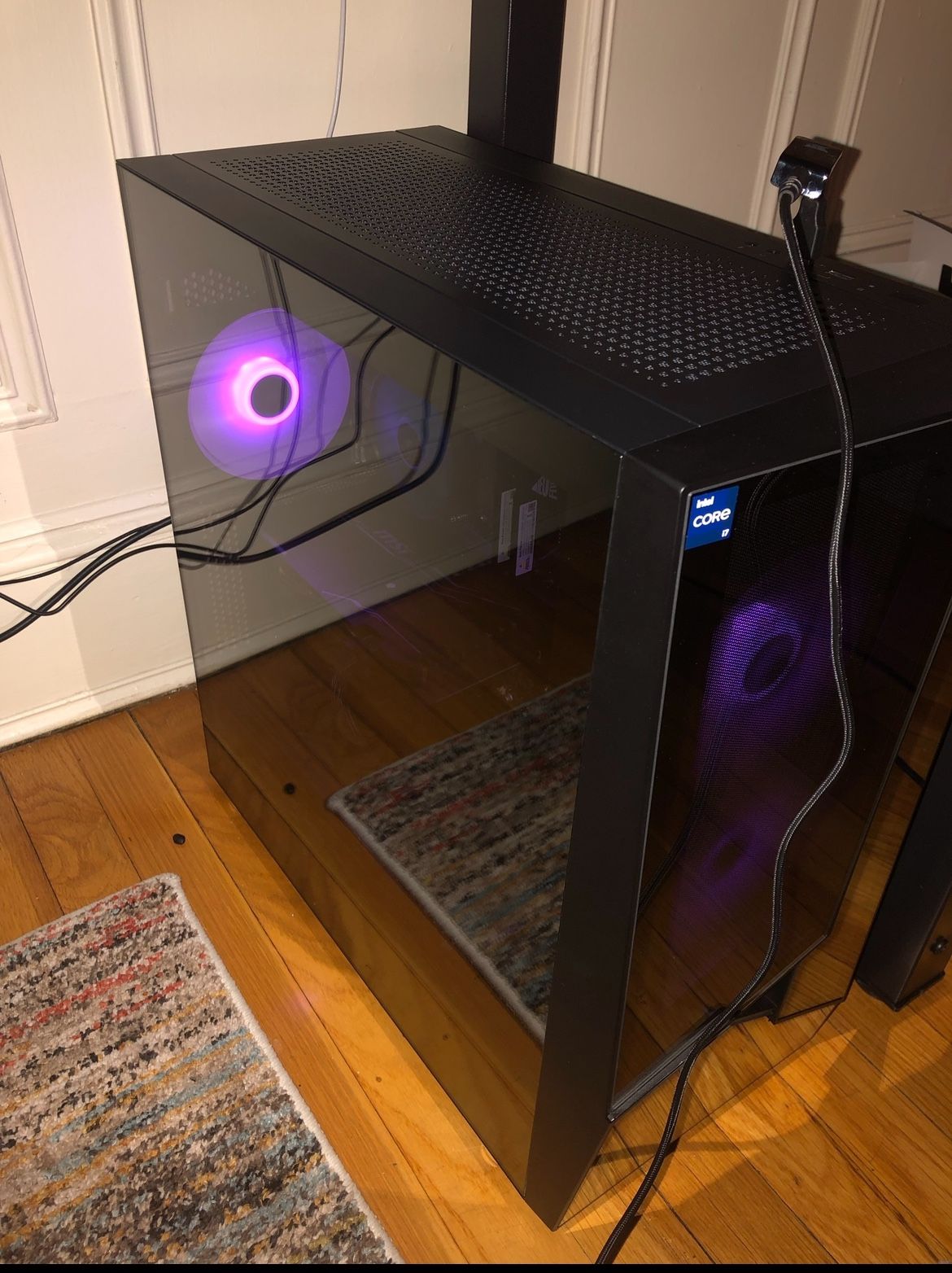 GAMING COMPUTER 