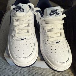 2Y Nike Air Force 1 White/navy Blue 