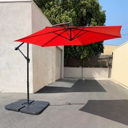 Brand New $105 Outdoor Patio Set 10 ft Offset Umbrella with 4pcs plastic Base