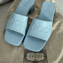 Gucci Sandal Blue 🩵 7 Size 