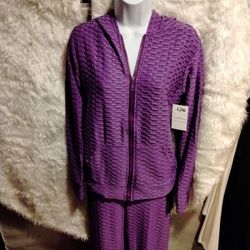 Ladies Exercise Suit Size L/XL