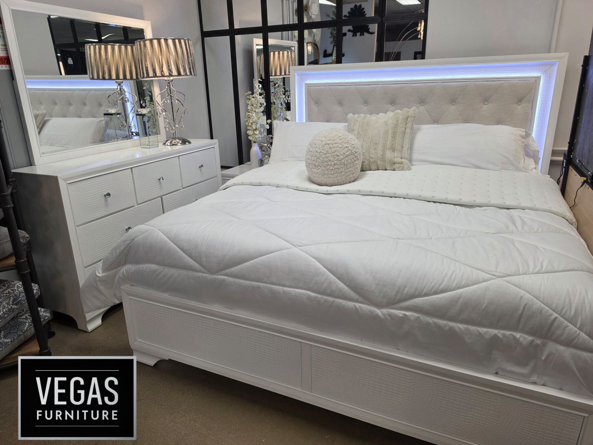 Bedroom Set 4pc