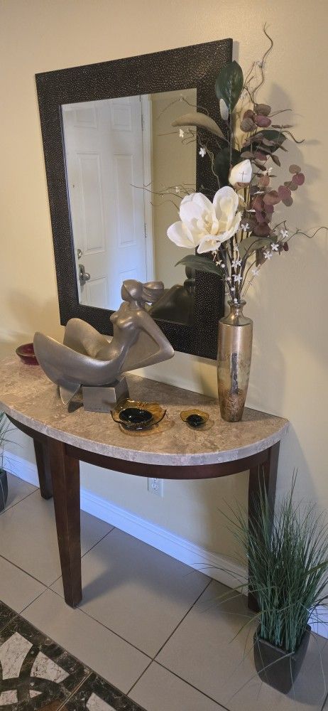 CONSOLE ENTRY WAY TABLE WITH MIRROR.