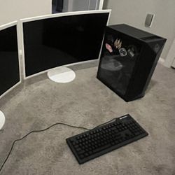 Complete Gaming PC Setup (Omen PC Tower, Dual Samsung Monitors, Mechanical Keyboard)
