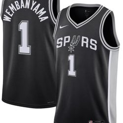 San Antonio Spurs Victor Wembanyama Jersey size XL