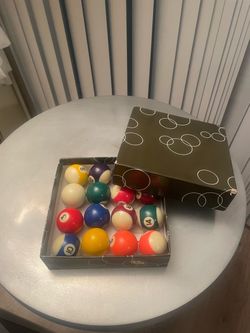 DELUXE BILLIARD BALLS DELUXE BILLIARD BALLS