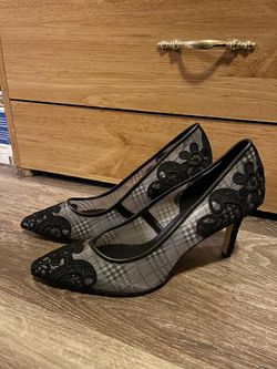 Ladies Shoes