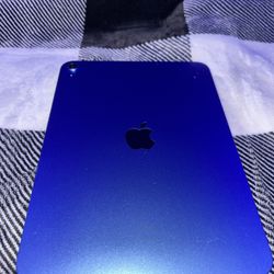 BLUE IPAD SHADOW GRAY GOLD CREAM BEATS STUDIO 3