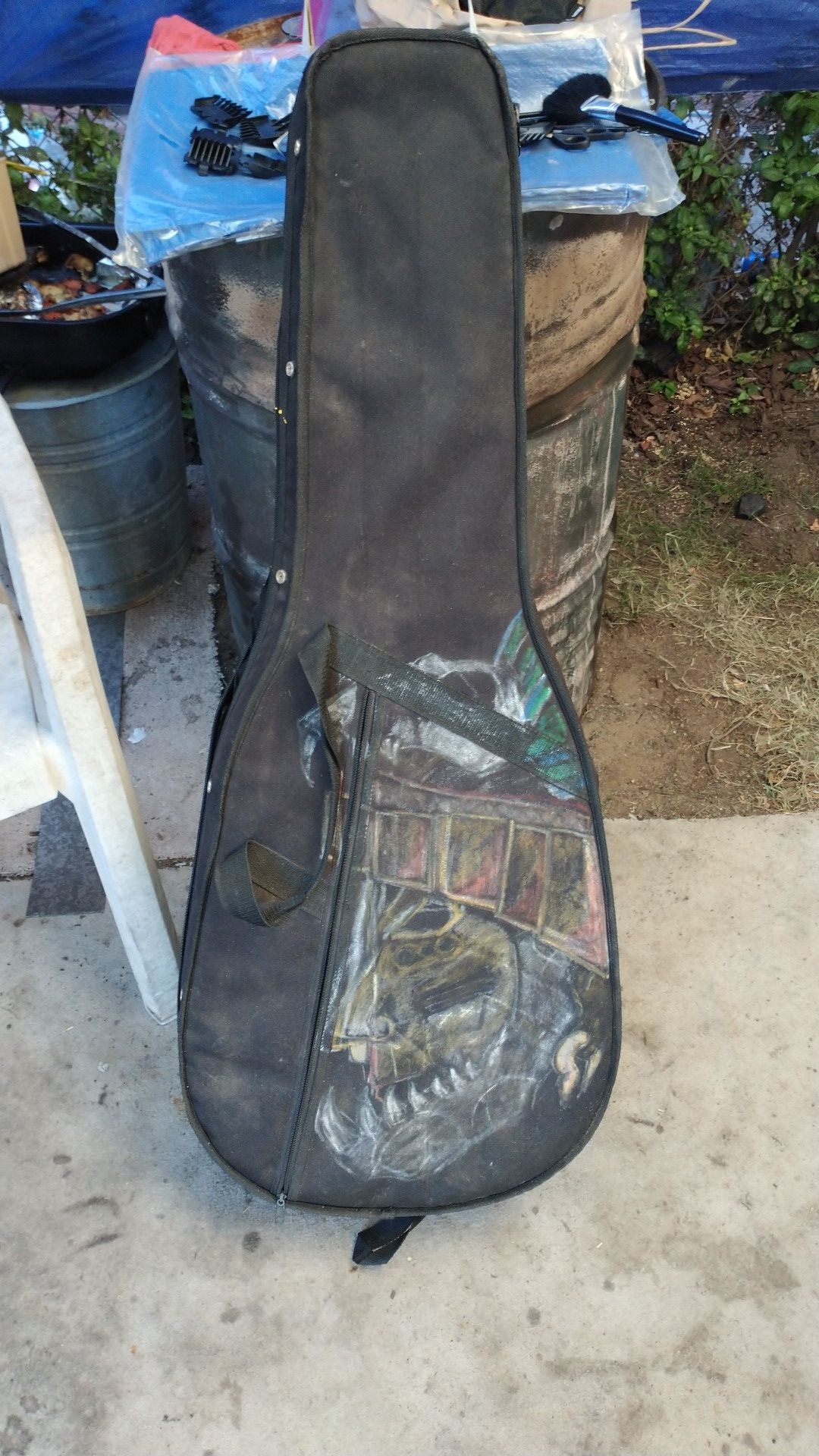 Free Guitar case.