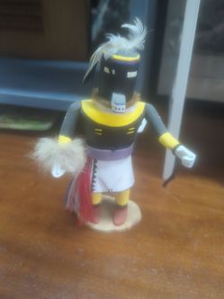 Vintage Indian kachina doll 8"