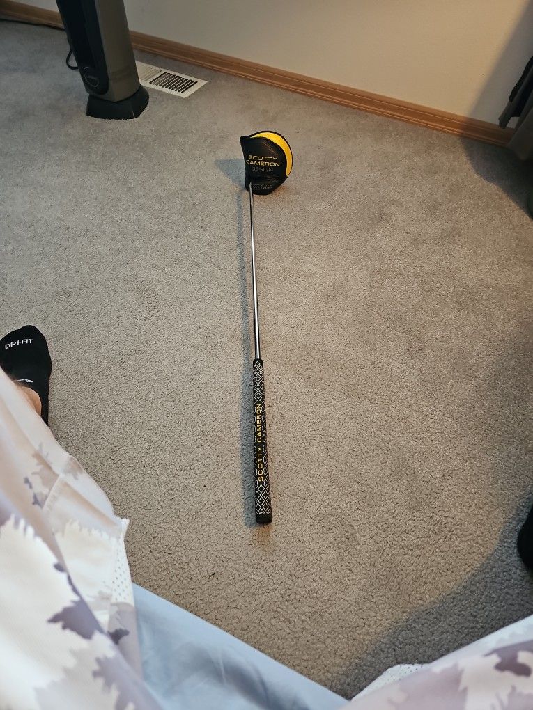 Scotty Cameron Phantom 11