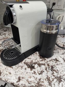 Nespresso Delonghi Espresso, White
