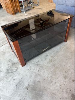 Glass and wood tv cabinet