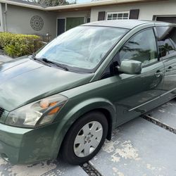 2004 Nissan Quest