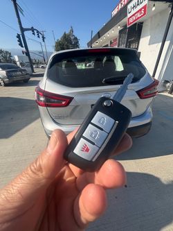 Llaves de autos/ car keys