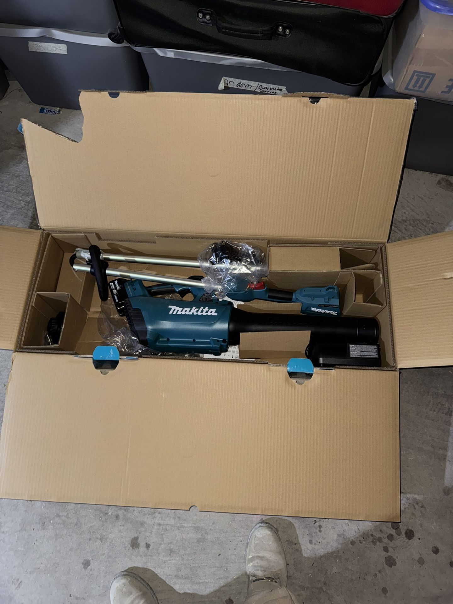 makita leaf blower & weed walker