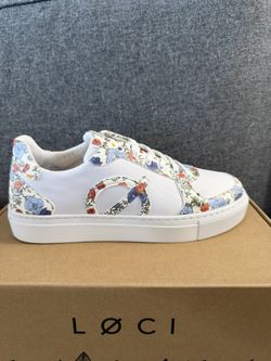 Loci  Shoes Size 6.5w 