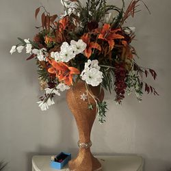 Very Nice Flowers And Vase 
