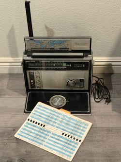 Vintage Zenith Trans Oceanic Radio working