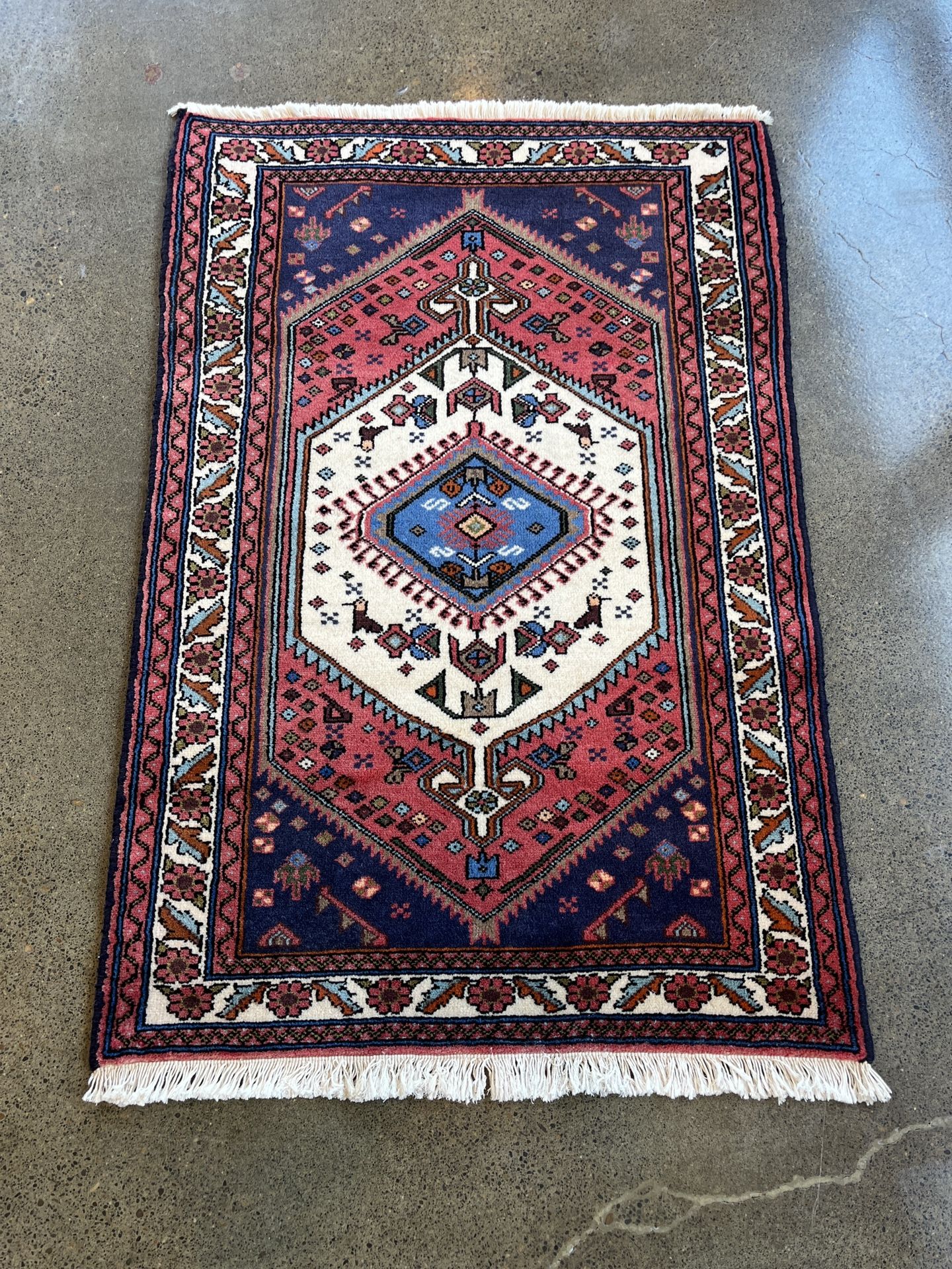 Wool Rug, Hand-knotted