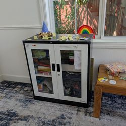 Steel Cupboard With Lock