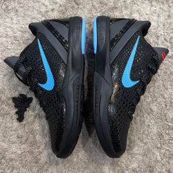 Kobe 6 Size 9.5 Black  