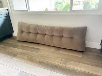 FREE back rest pillow headboard